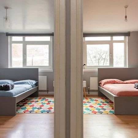Lovely 2-Bed 20 Mins To Central Londra Exterior foto