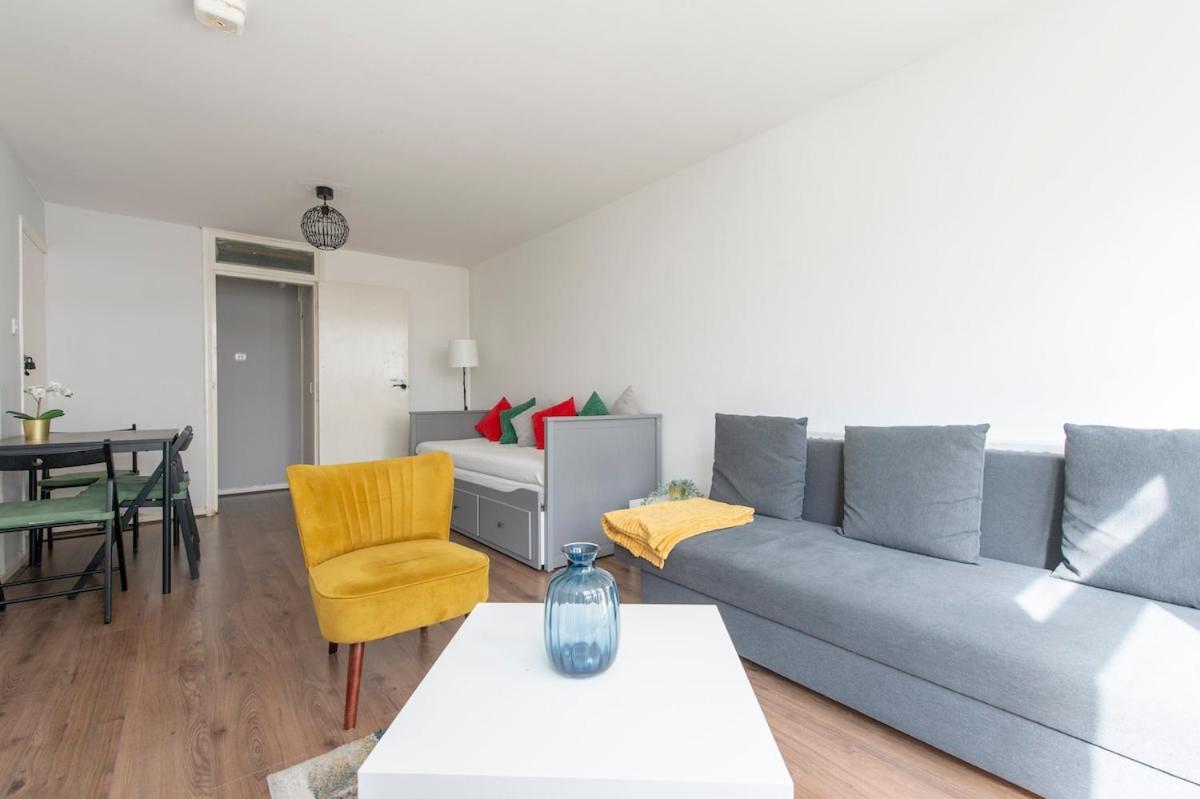 Lovely 2-Bed 20 Mins To Central Londra Exterior foto